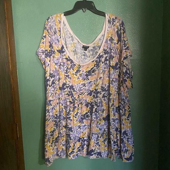 torrid Tops - LAST CHANCE; comes with gift! Closet closing forever next week Torrid top